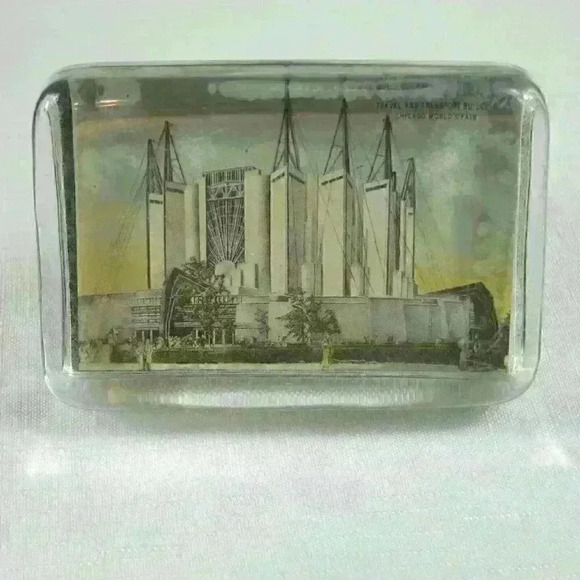 Chicago Worlds Fair Souvenir Glass Paperweight Travel Transport Vintage 1933